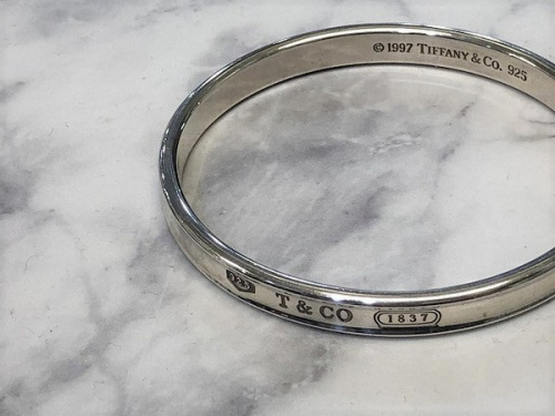 ラグジュアリーブランドのTiffany & Co