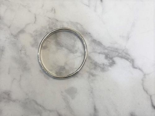 ティファニーのバングル