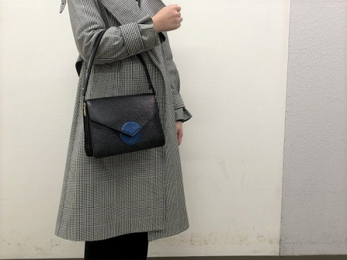 ラグジュアリーブランドのLOUIS　VUITTON