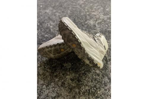 ブーツのアウトドア