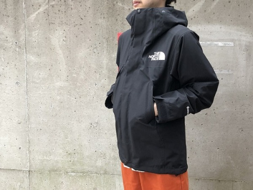 アウトドアブランドのTHE NORTH FACE
