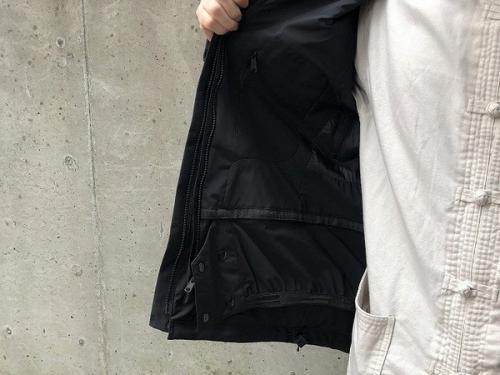 マウンテンジャケットのアウター