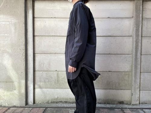 コモリのシャツ