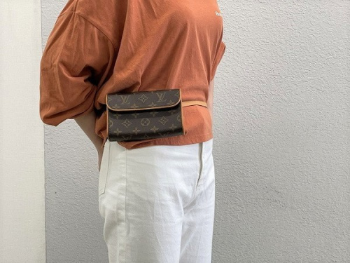 ラグジュアリーブランドのLOUIS VUITTON 　