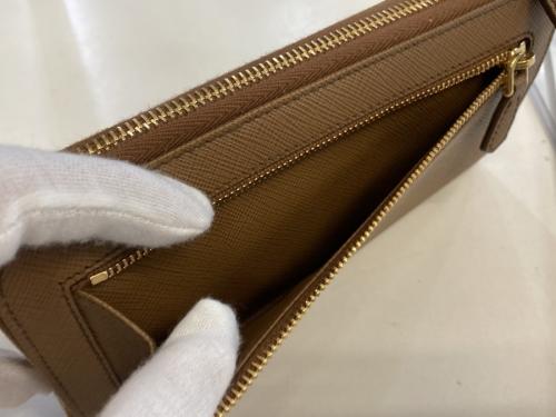 財布のサフィアーノ