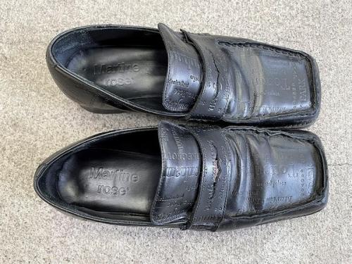 マーティン ローズのローファー