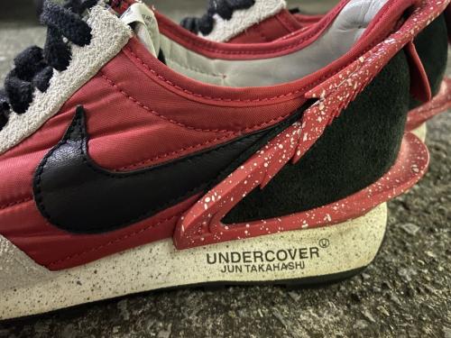 ナイキのUNDERCOVER
