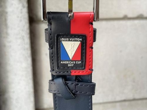 ルイ ヴィトン　のベルト