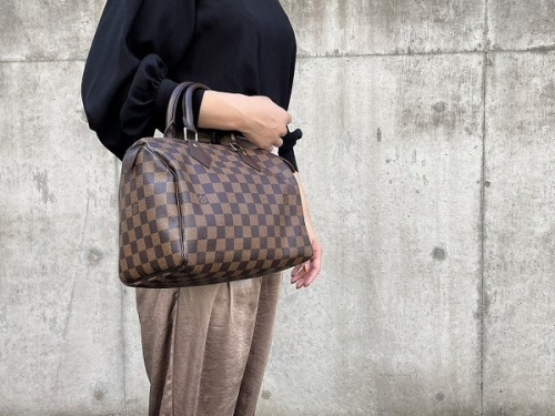 ラグジュアリーブランドのLOUIS VUITTON 　
