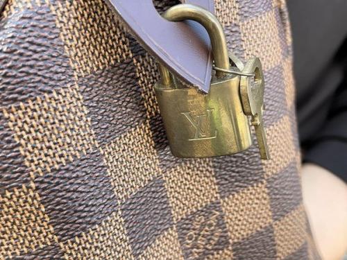 ルイ ヴィトン　のバッグ