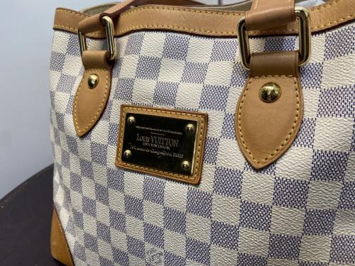 ルイ ヴィトン　のバッグ