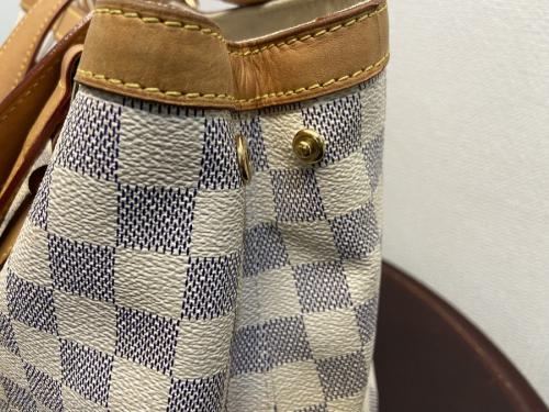 バッグのダミエ・アズール