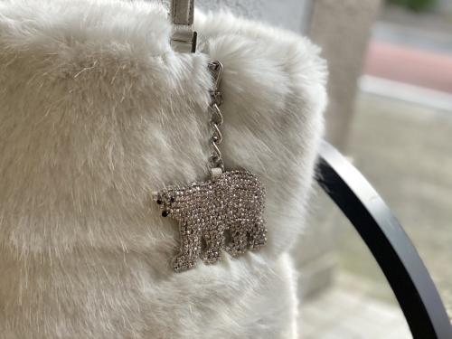 トートバッグのファー