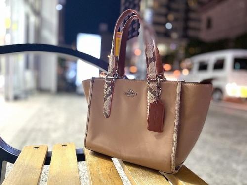 コーチのハンドバッグ