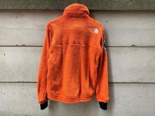 ザノースフェイスのAntarctica Versa Loft Jacket