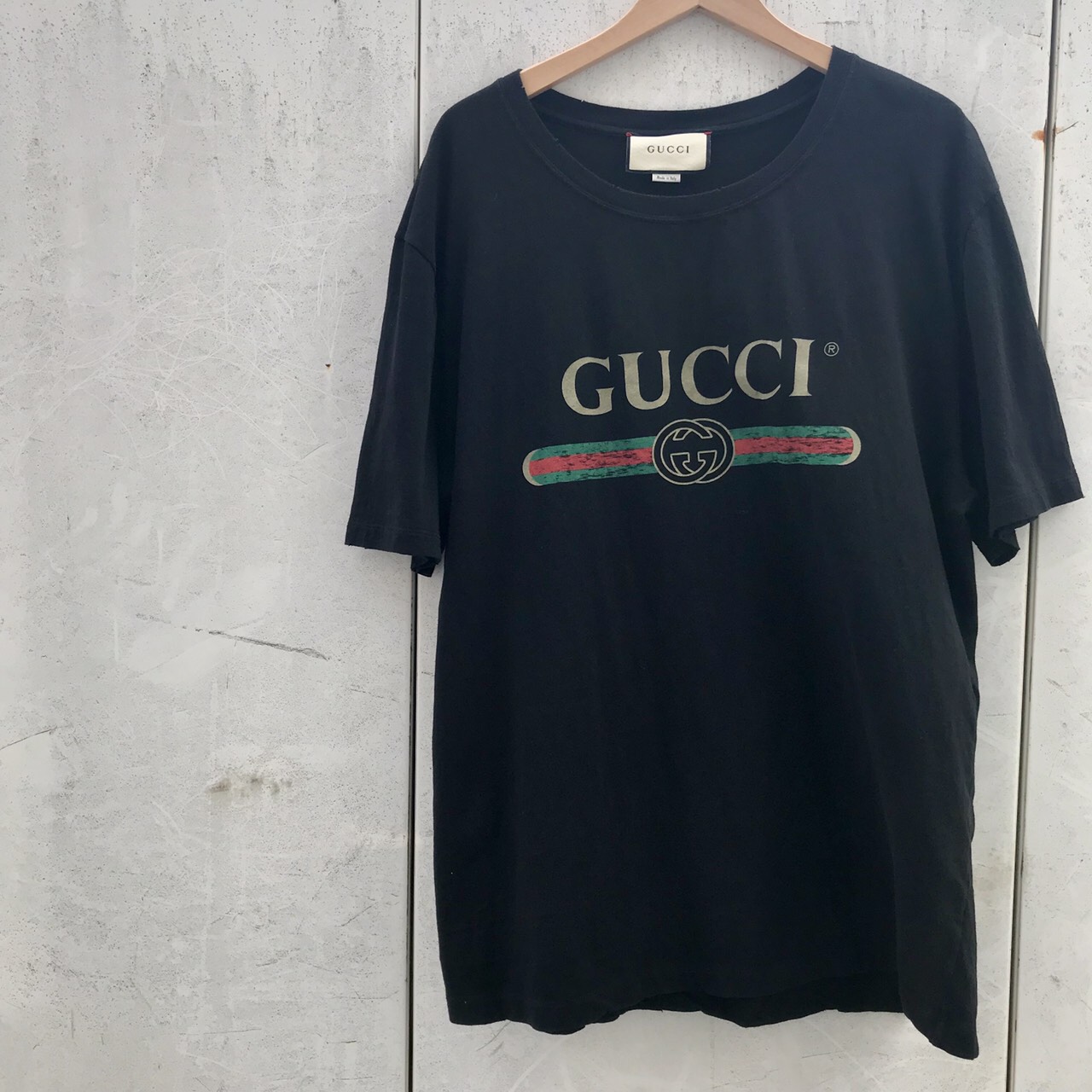 ホットなアイテム、ホットな節約 GUCCI/グッチ】よりロゴTシャツを2点ご紹介！！[2019.02.14発行 トップス