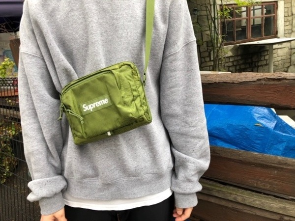 メンズSUPREME 19SS Shoulder Bag Olive ショルダーバッグ