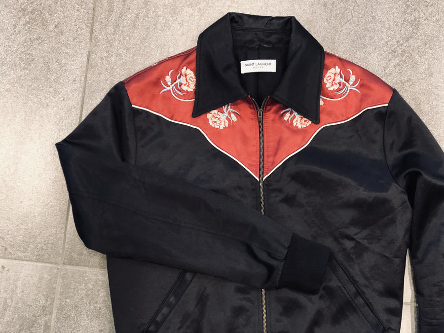 Saint Laurent Paris / サンローランパリ より薔薇刺繍のブルゾンが
