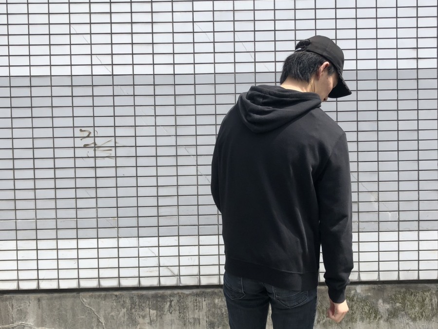 Saint Laurent Paris / サンローランパリ より17AWコレクションのロゴ 