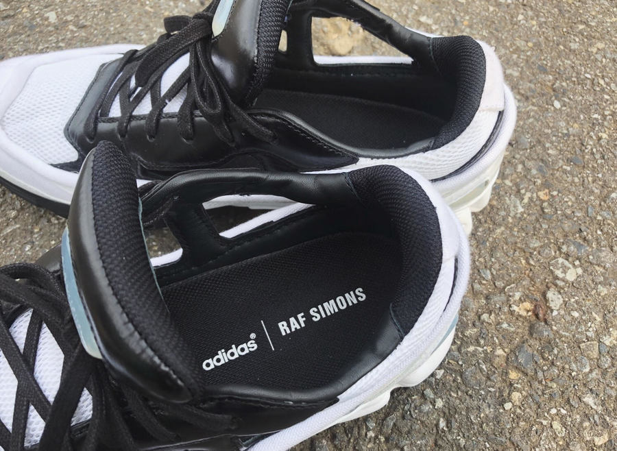 adidas by RAF SIMONS /アディダス バイ ラフシモンズ よりOZWEEGO