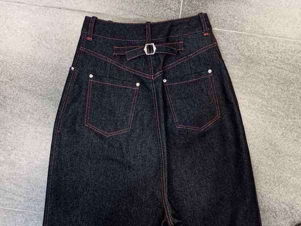 注目若手ブランド【 VAQUERA / ヴァケラ 】2019SSよりDENIM TROUSER 