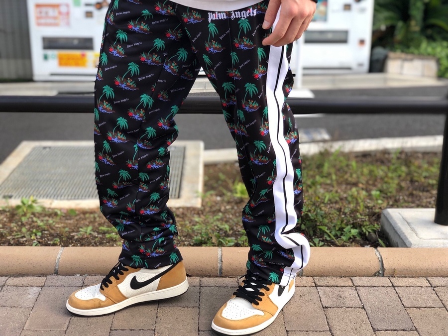 Palm Angels / パームエンジェルスより18SSのDARK ISLAND TRACK JACKET
