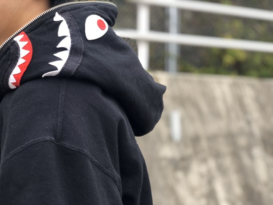WEB限定】 A BATHING APE シャークプルオーバーパーカー cerkafor.com