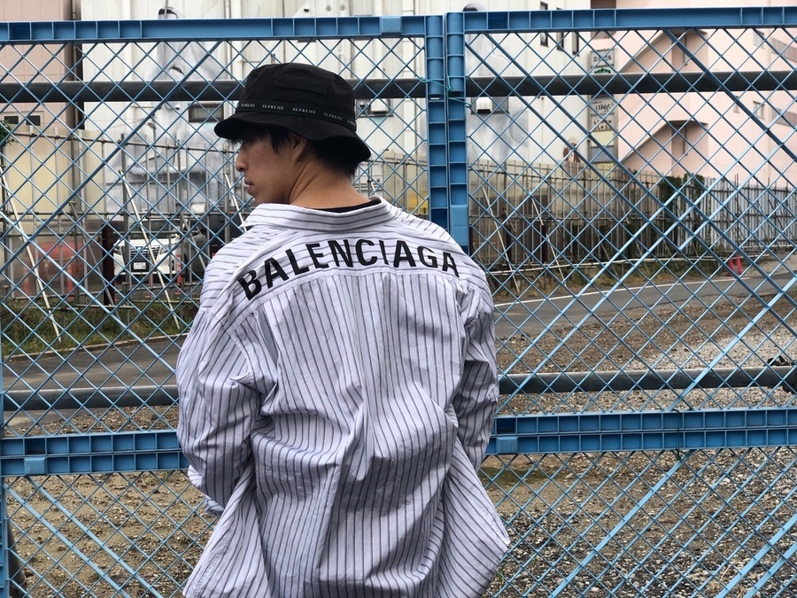 BALENCIAGA ストライプシャツ