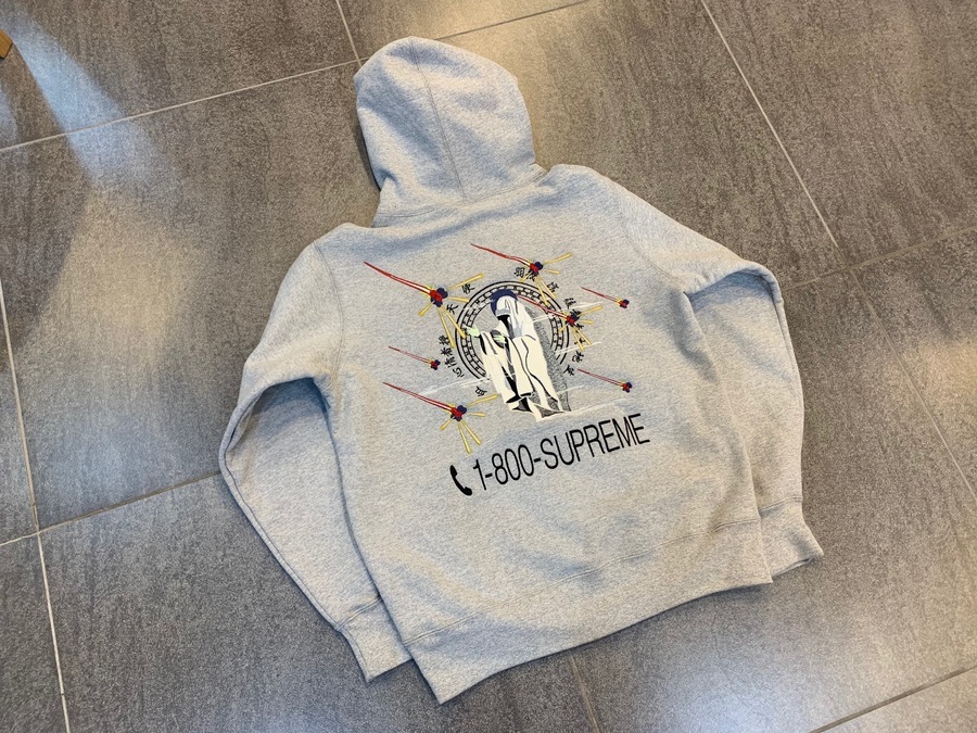 Supreme / シュプリーム19AWの隠れ人気モデルWEEK6の1-800 Hooded