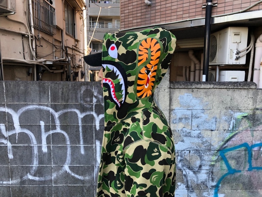 A BATHING APE/ア ベイシング エイプよりBAPE ABC SHARK FZIP