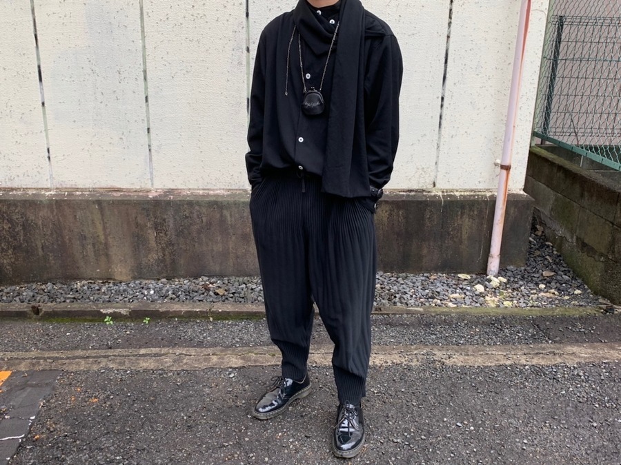 HOMME PLISSÉ ISSEY MIYAKE BASICS プリーツパンツ-