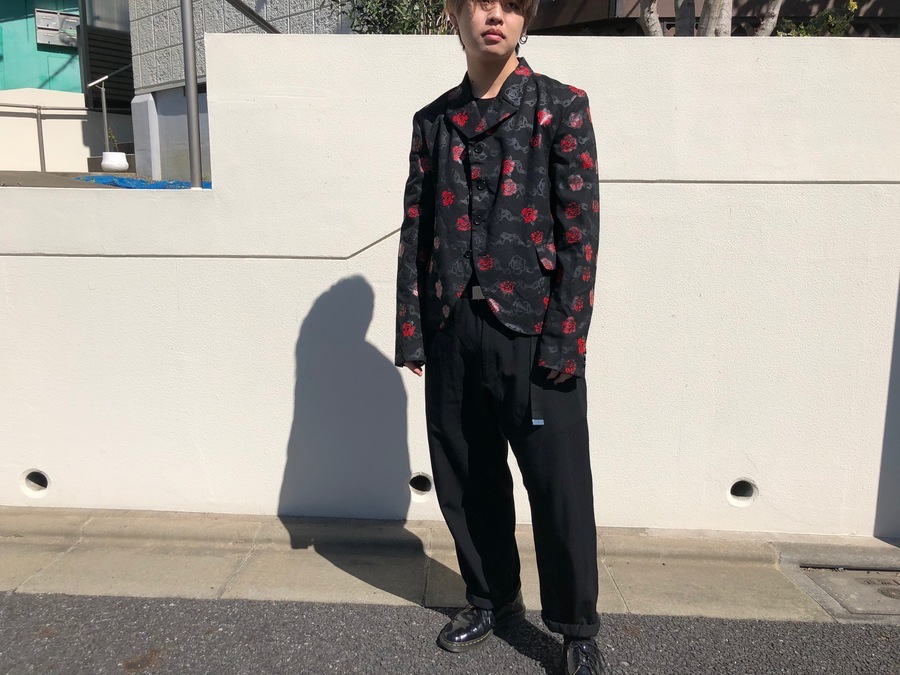 BLACK comme des garçonsブラックコムデギャルソン