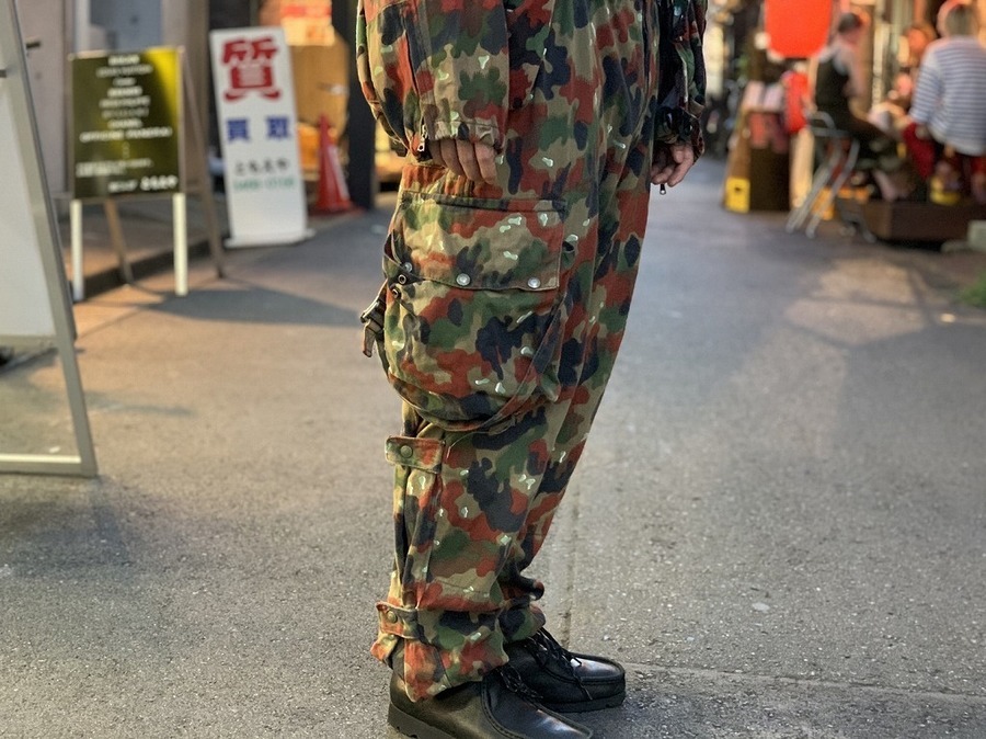 極美品✨️スイス軍 アルペンカモフラ 迷彩 フィールドジャケット パンツ セット デッドストック スイス軍 M-83 フィールドパンツ アルペンカモ