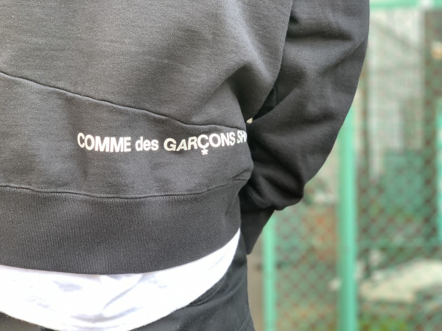 Supreme × COMME des GARCONS SHIRT】名作のスプリットロゴパーカー 
