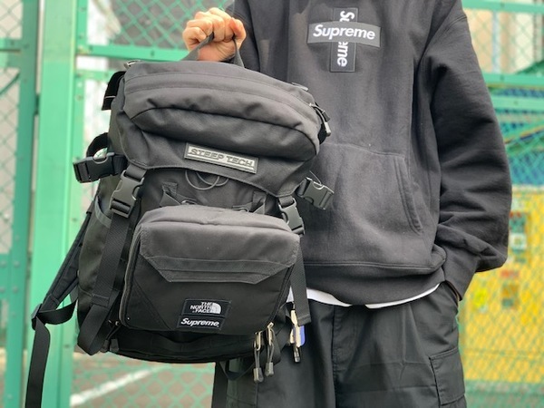 supreme×THE NORTH FACES コラボバックパック
