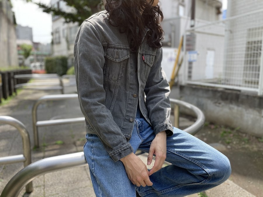 Levi's 70506 先染めブラック DENIM JACKET 44R