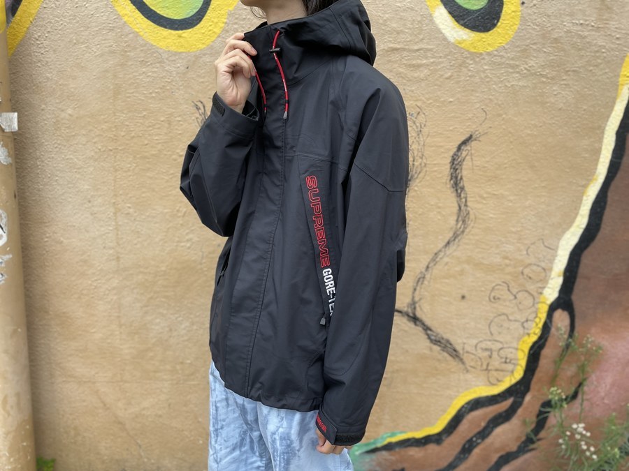SUPREME (シュプリーム) 19AW GORE-TEX けむり SUPREME (シュプリーム) 19AW GORE-TEX けむり