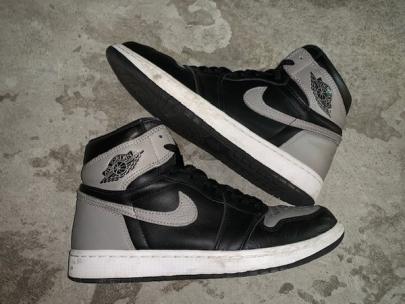 「スニーカーのNIKE AIR JORDAN 1 KO HIGH OG 」