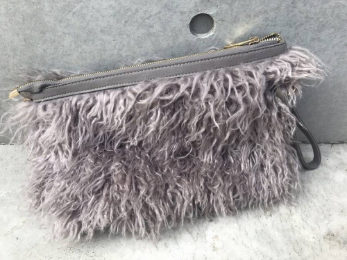 レディースのバッグ