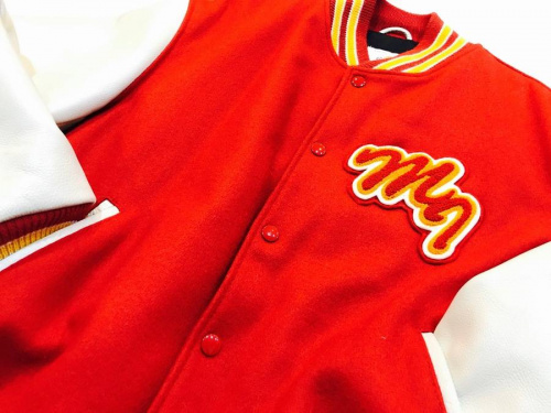 スタジアムジャンパーの下北沢