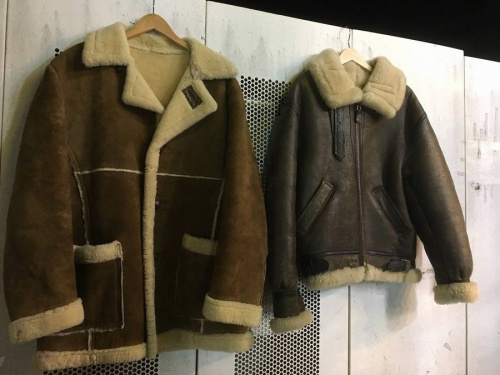 メンズのトップス