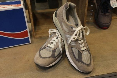 シューズ・バッグのスニーカー