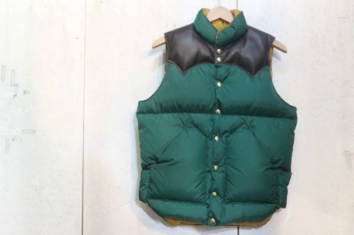 トップスのベスト