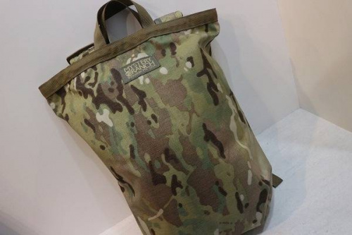 メンズのバックパック