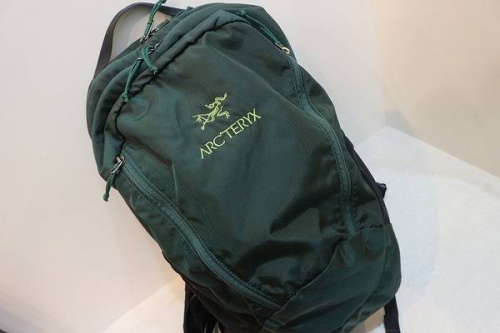 バックパックのアウトドア