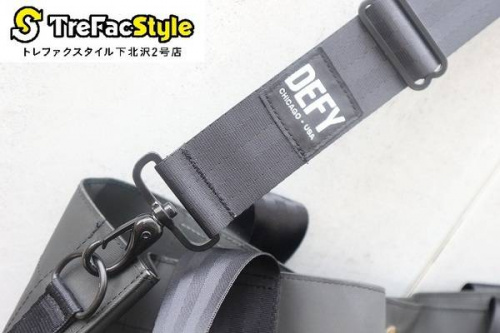 DEFYのBAG