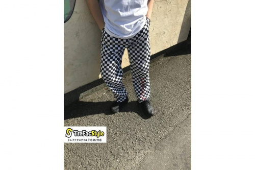 論理のストリートファッション