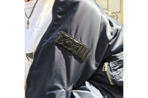 ストリートモードの古着