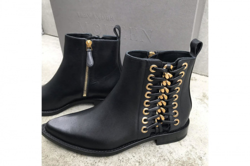 店舗からのお知らせのalexander mcqueen