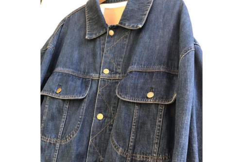 acne studiosのアクネストゥディオズ